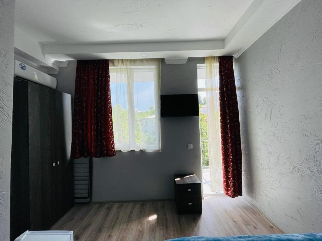 New Batumi Hotel Exterior photo