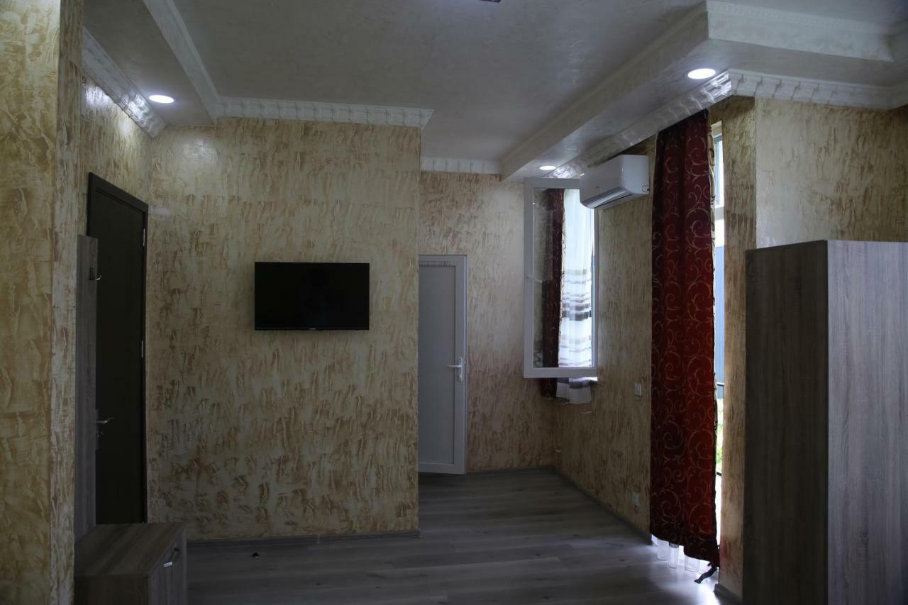 New Batumi Hotel Exterior photo